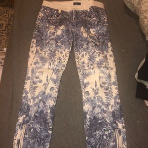 flower jeans